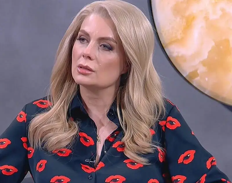 Мистериозното гадже на Венета Райкова се появи: Долетя от Дубай, за да ми направи чай и да ми купи лекарства! (ВИЖ ТУК)