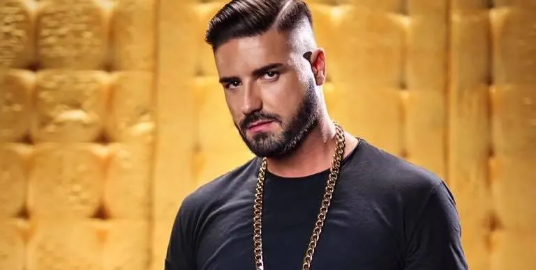 Скандал! МС Стоян изненада всички с тайна сватба в Перник