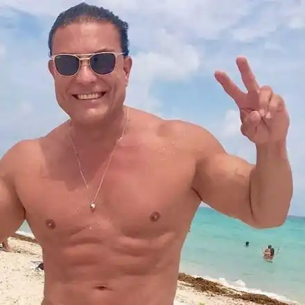 Удивителен обрат: Освалдо Риос на 65 с нова енергия!