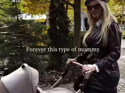 Натали Трифонова по минижуп разхожда бебето