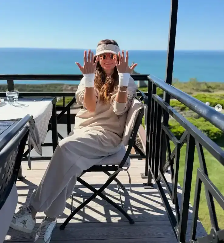 Нина Николина шокира с бинтовани ръце – какво се случи?