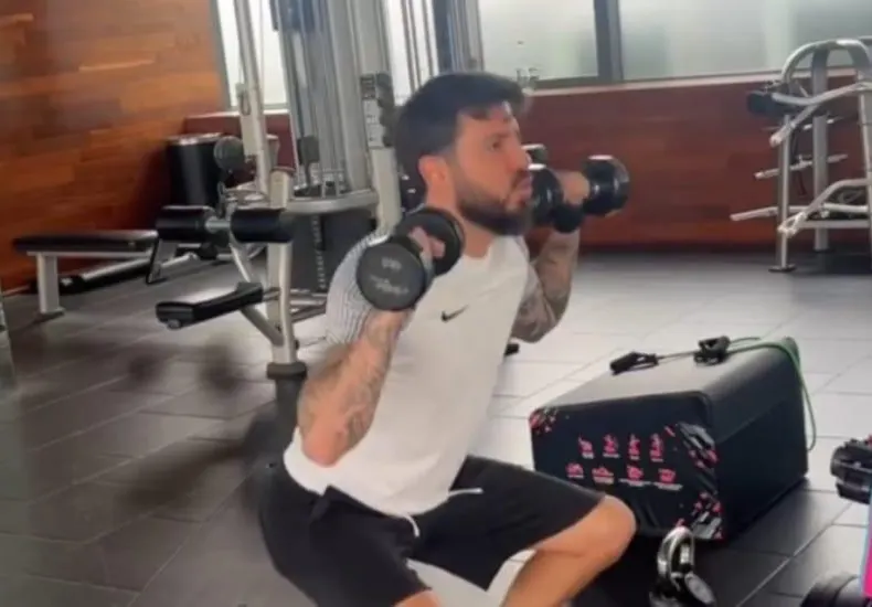 Мартин Елвиса шокира с невероятна фитнес тренировка!