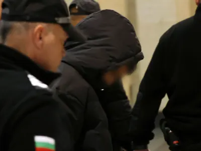 Шок! Линейка в съдебната зала за 15-годишен убиец от София!