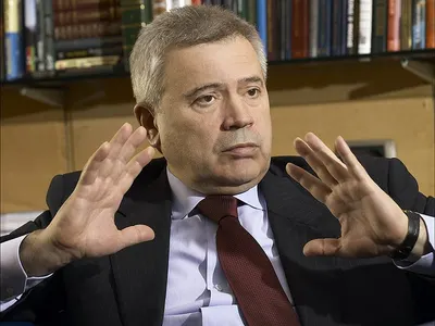 Скандал в Русия: Как двама милиардери предизвикват завист и шок!