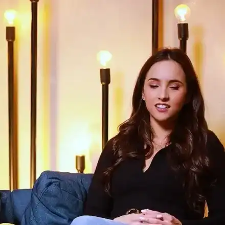 Шокиращо! Половинката на Башар Рахал храни бебето с суши!