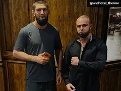 Ричард Величков  си присади коса  на промоция заради „Ергенът”
