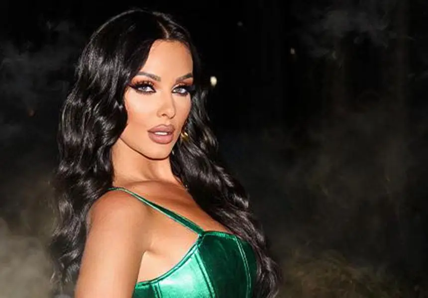 Щерката на Глория чукна 29, крие нов любовник (Снимки)