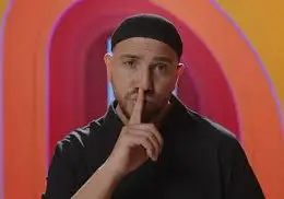 Шокиращи разкрития: Мути излиза с жена след гей скандала!