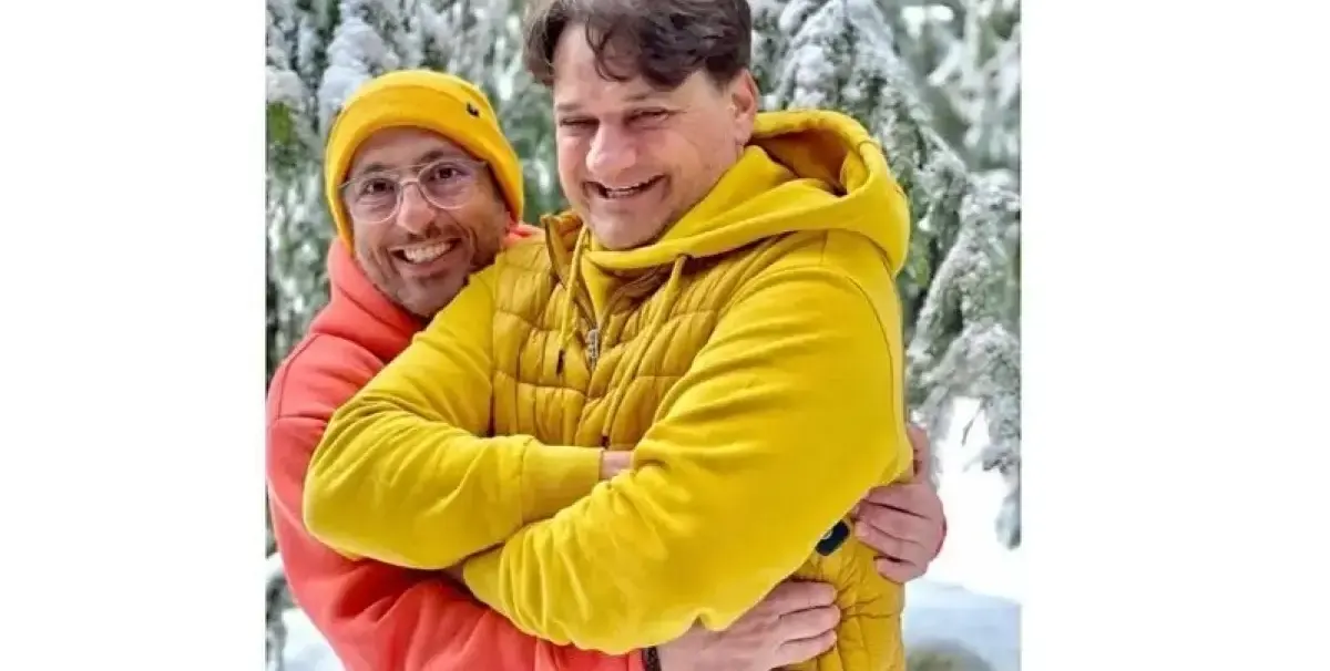 Шокиращ гей скандал: Родители защитават театралната школа!