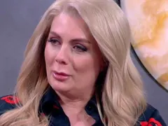 Венета Райкова избяга в Париж след скандала с bTV!