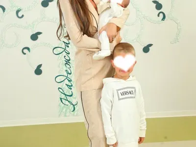 Снаха на бай Миле в центъра на вниманието: Моника роди второ (СНИМКИ)