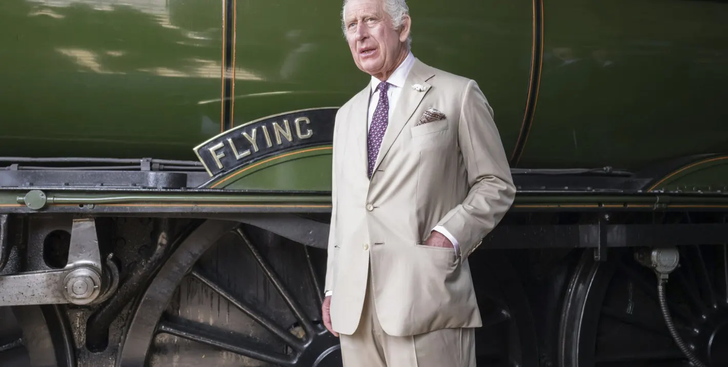 Шокиращи снимки на крал Чарлз III тревожат Великобритания!