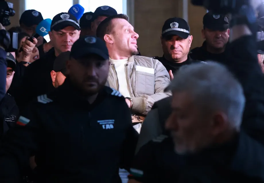 Станимир Хасърджиев: Не съм докосвал това момче и ще го докажа (снимки/видео)