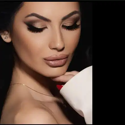 Тафкова с шокиращо признание по гащи: Направо ми взе тока!