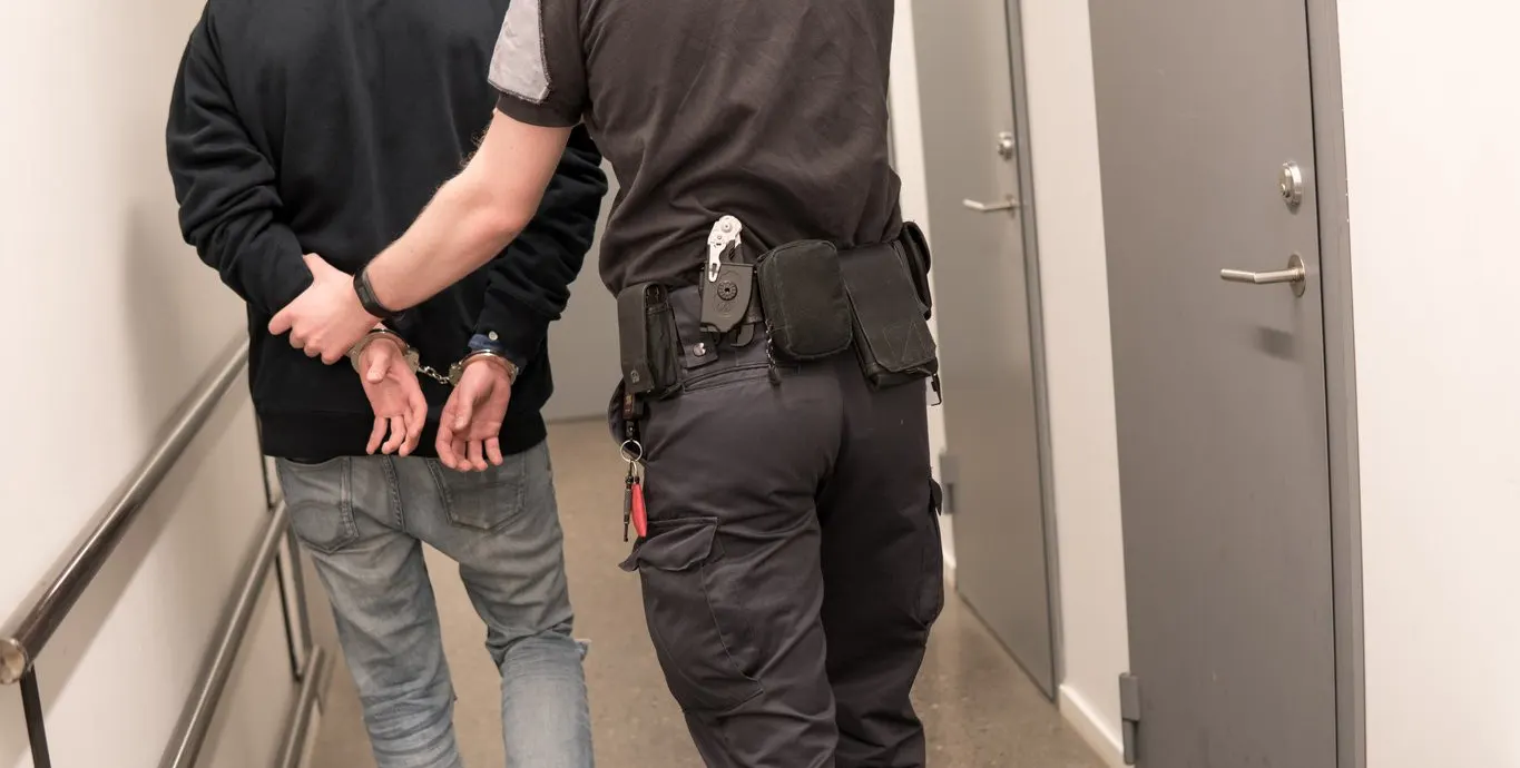 Трима упоиха и ограбиха мъж във Варна. По-късно той бе открит мъртъв