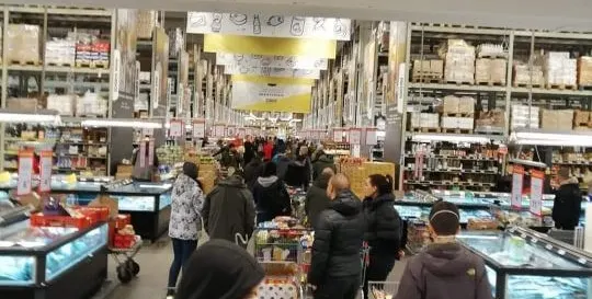 Търгаши! Надценката в хипермаркета е 90%