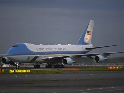 Тръмп в Япония: Скандални сделки и шокиращи разкрития!