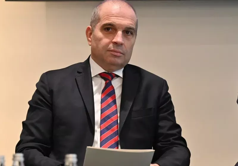Гроздан Караджов: Имам усещането, че живеем в паралелна реалност, борбата с корупцията в ДАИ се представя за чадър над нея
