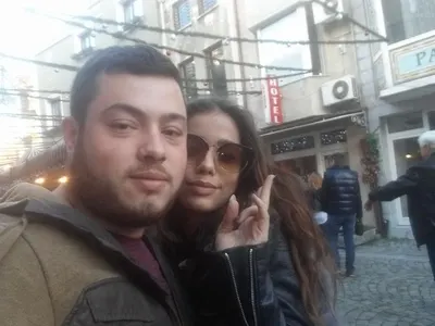 Защо ЛЪЖЕ?! Вижте Въшката Сияна от "Биг Брадър" преди корекциите! (+Брат й скочи на Иван)