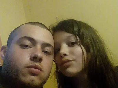 Защо ЛЪЖЕ?! Вижте Въшката Сияна от "Биг Брадър" преди корекциите! (+Брат й скочи на Иван)