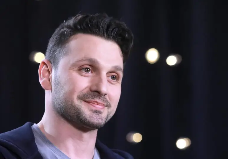 Звездата от „Под прикритие“ и „Братя Мангасарян“ Александър Сано: На жена ми Нели казвам „Обичам те!“ по 63 пъти на ден