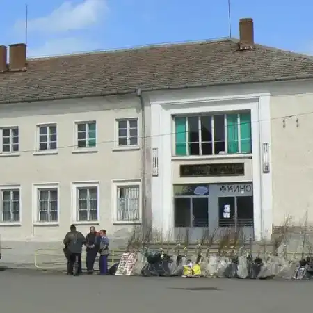 Беше най-големият град в Южна България, сега в него живеят 1133 души