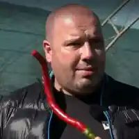 Шокиращ българин трети в света по ядене на люто!