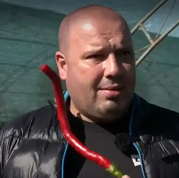 Шокиращ българин трети в света по ядене на люто!