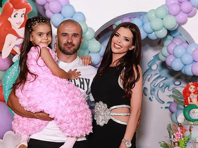 ЧЕСТИТО!! Преслава ражда второ дете на Павел Лазаров! (виж бременното й коремче - СНИМКИ)