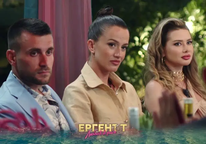 Дениз Хайрула В НЕСВЯСТ: Виктор обяви публично връзката си с Кристина! (показа и целувката им – СНИМКИ)