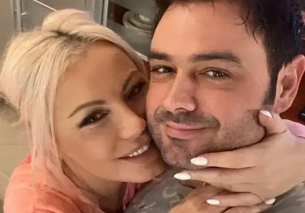 Детската градина на Камелия не спира дотук! С Цветин правят близнаци