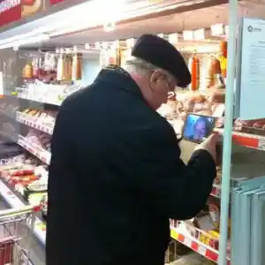 Детски банди обират старци по магазините