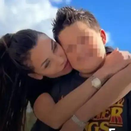 Шок! Диляна Попова учи сина си на живот в реалността!