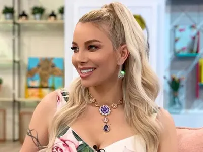 Емилия яхна  златен „Мерцедес”  за 150 бона