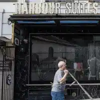 Шок в Истанбул: Фосфин убива семейство в хотел!