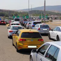 Гърция шокира туристите с нови глоби на границата!