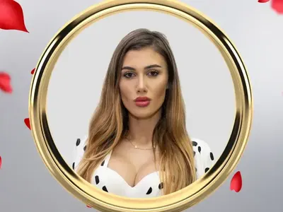 Йоана нахлу в светлината на прожекторите: Пенсионер ли е Елвис?