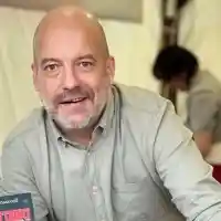 Иво Сиромахов изригна срещу Рачков, Андрей, Иван и всички лица на хазарта: Мизерници, които продават бледата си популярност!