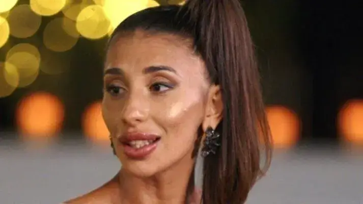 Скандално: Виктория Асенова стана учителка по физическо в София!