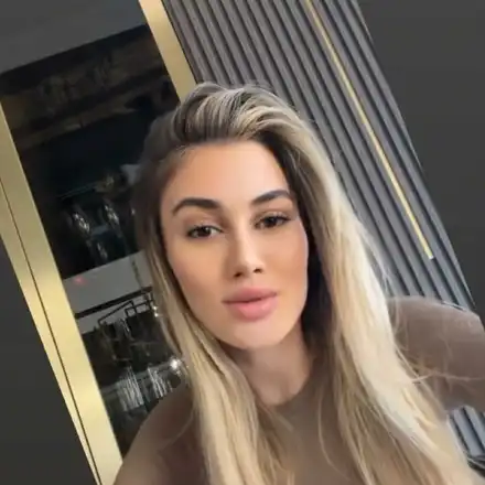 ЖЕНСКА ВОЙНА!! Младата Йоана Илиева се нахвърли бясна върху Даниела Рупецова! (ето причината – ВИЖ ТУК)