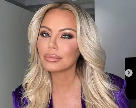 Камелия на 54: Каква е тайната на нейната вечна красота?