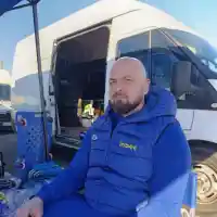 Карай умно в града – остави скоростта за пистата: Любомир Семерджиев и мисията на inbet за безопасност на пътя