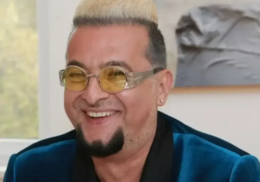 Лорд Минчев пише книга за княгиня