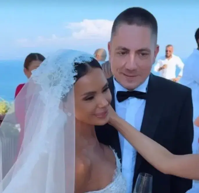 Любов ли?! Мара Отварачката си призна: Няма жена, която да остане с разорен мъж! (да внимава Теодор – ВИЖ ТУК)