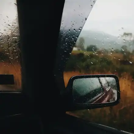 Шокираща прогноза: Дъжд и студ заливат България!