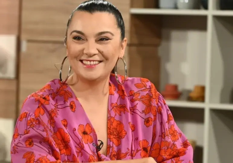 Шокиращи детски спомени на Оля Малинова: Паста за зъби и кучешки гранули!