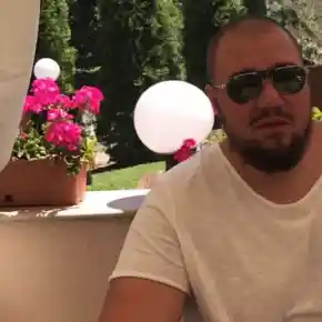 Шок! Християн Гущеров с Галена в леглото – тайни разкрития!