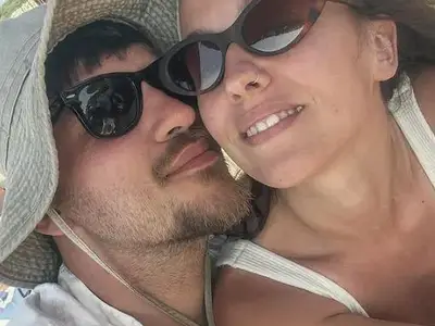 Плачете, дами! Секссимволът от „Братя“ се сгоди! (Вижте за кого)