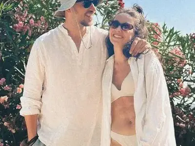 Плачете, дами! Секссимволът от „Братя“ се сгоди! (Вижте за кого)