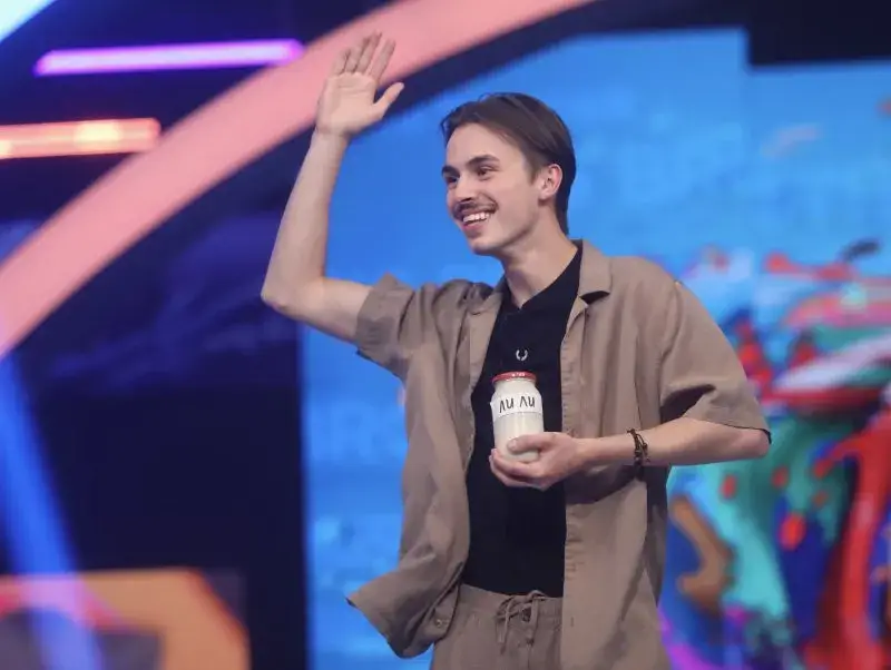 Победителят в Биг Брадър Давид: За мама беше ужас да разбере от ефир, че възрастна жена ме е изнасилила! (ВИЖ ТУК)